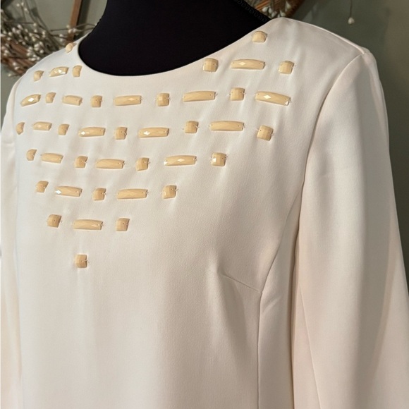 Ann Taylor Women Size 2 Ivory Jewel Neck 3/4 Sleeve Sheath Dress - Picture 2 of 16